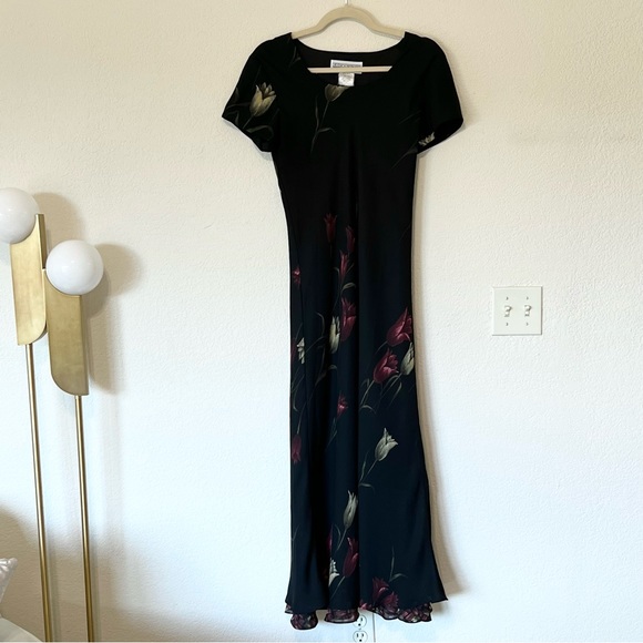 Vintage Dresses & Skirts - Vintage 90s Y2K floral tulip maxi dress